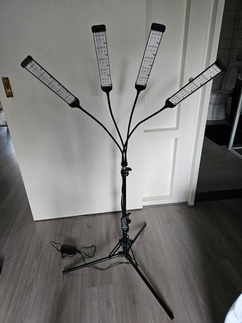 LED Infrarood Lamp voor Schoonheid & Fysiotherapie, Hobby en Vrije tijd, Vergrootglazen, Loepen en Loeplampen, Nieuw, Loeplamp