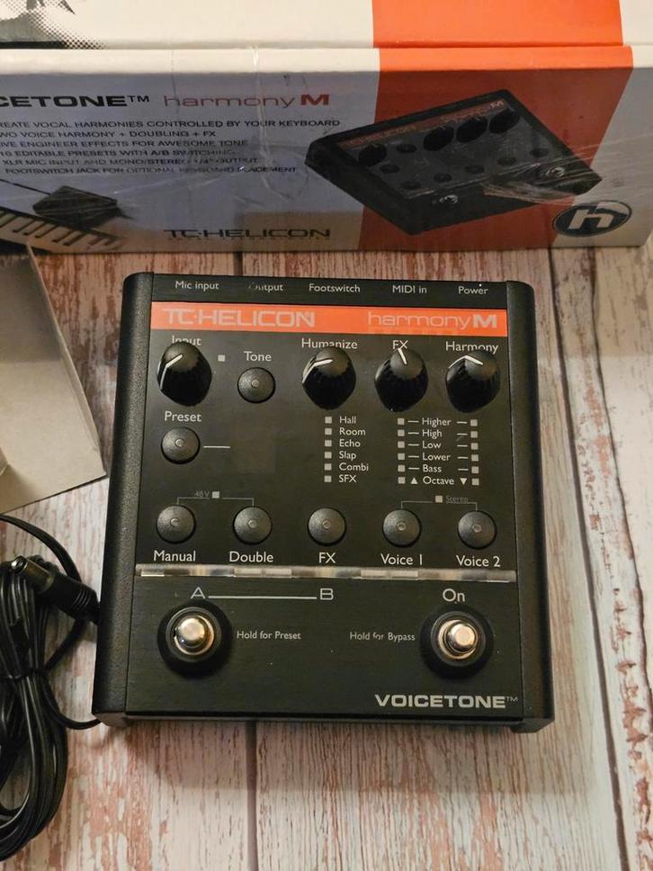 TC Helicon VoiceTone Harmony M, Muziek en Instrumenten, Effecten, Zo goed als nieuw, Multi-effect, Ophalen of Verzenden