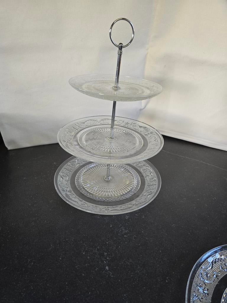 Vintage Etage Schaal van Glas en borden, Ophalen, Gebruikt, Schaal, Rond