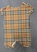 Burberry pakje, Zo goed als nieuw, Pakje, Burberry, Verzenden