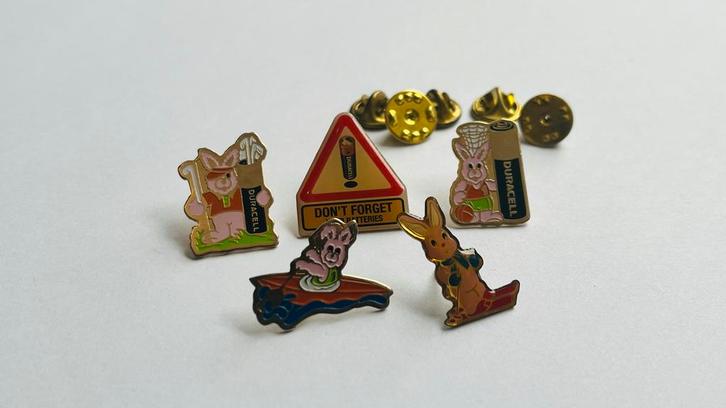 Collectie Duracell Pins, Verzamelen, Speldjes, Pins en Buttons, Gebruikt, Speldje of Pin, Merk, Ophalen of Verzenden
