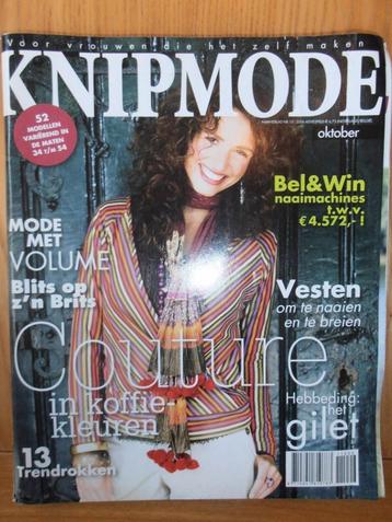 Knipmode oktober 2006 met 13 trendrokken beschikbaar voor biedingen