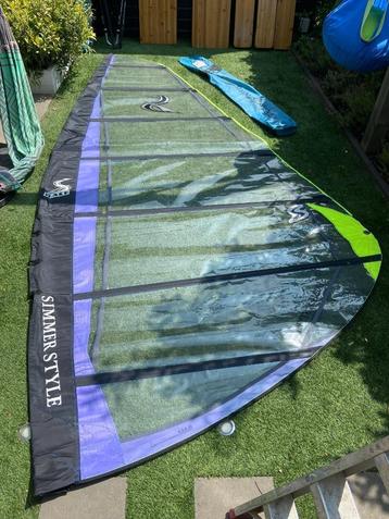 Simmer Style windsurfzeil RACE– zwart/paars/groen – 7.0 m² beschikbaar voor biedingen