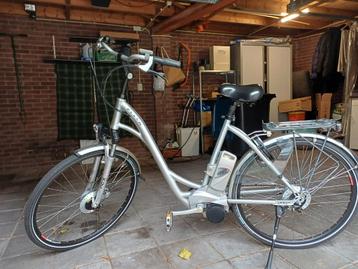 Flyer C8 beschikbaar voor biedingen