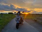 Piaggio zip 4takt 50cc, Fietsen en Brommers, Scooters | Piaggio, Maximaal 45 km/u, Zip, Ophalen of Verzenden, Zo goed als nieuw