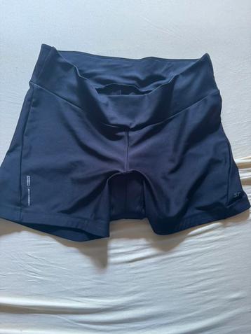 Nieuwe fietsbroek 44-46 decathion rockrider beschikbaar voor biedingen