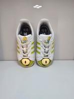 Adidas super star Limited edition The simpsons, Ophalen of Verzenden, Zo goed als nieuw, Jongen of Meisje, Schoenen