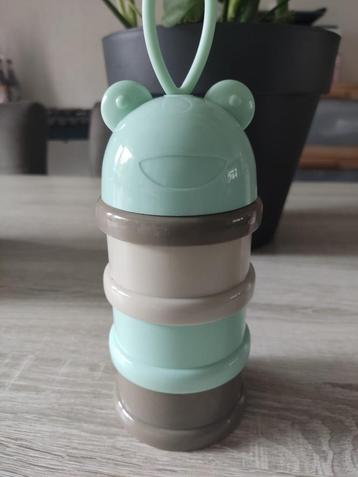 Baby-Melkpoederhouder - 4-laags - Bruin/Groen beschikbaar voor biedingen