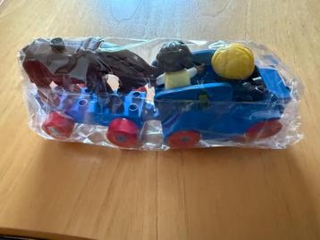 Lego Vintage Duplo auto met aanhanger paard en kind beschikbaar voor biedingen