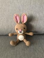 Gehaakte konijn knuffel, Kinderen en Baby's, Speelgoed | Knuffels en Pluche, Ophalen of Verzenden, Zo goed als nieuw, Konijn