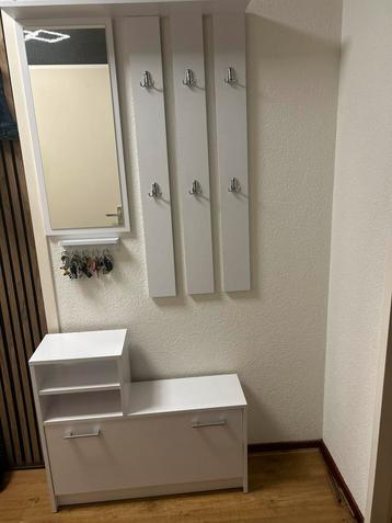 Halmeubel Martin - schoenenkast met spiegel en panelen beschikbaar voor biedingen