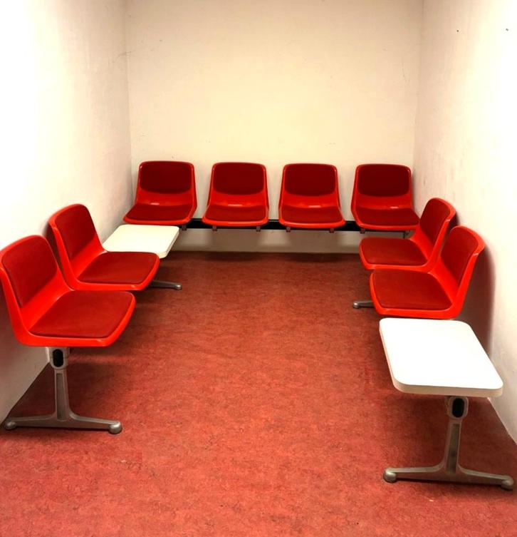 Afhalen bij m'n huis in Groningen: wachtkamer stoelen, Huis en Inrichting, Stoelen, Zo goed als nieuw, Vijf, Zes of meer stoelen