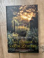 Het geheim van de zusters - Kate Morton, Boeken, Romans, Ophalen of Verzenden, Gelezen, Nederland