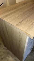 Bureau en kast, Ophalen