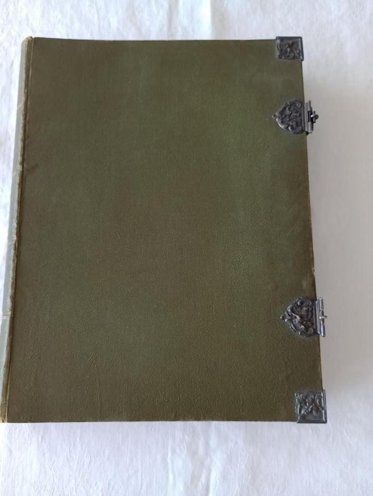 Bijbelsche Geschiedenis Gustave Dore metalen sloten 1875, Boeken, Godsdienst en Theologie, Zo goed als nieuw, Christendom | Katholiek