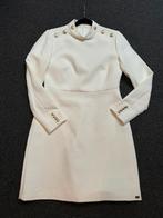 Creme jurk van Josh V met gouden knopen maat M Als Nieuw, Maat 38/40 (M), Overige kleuren, Ophalen of Verzenden, Zo goed als nieuw