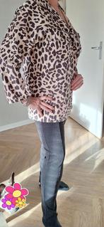 Leuk dierenprint blazer maat 42 suedeachtige stof, Kleding | Dames, Ophalen of Verzenden, Zo goed als nieuw, Maat 42/44 (L)