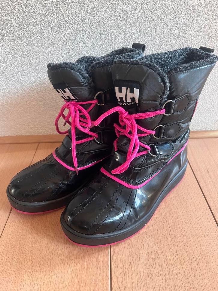 Helly Hansen Snowboots - Maat 37, Kleding | Dames, Schoenen, Gedragen, Snowboots, Zwart, Ophalen of Verzenden