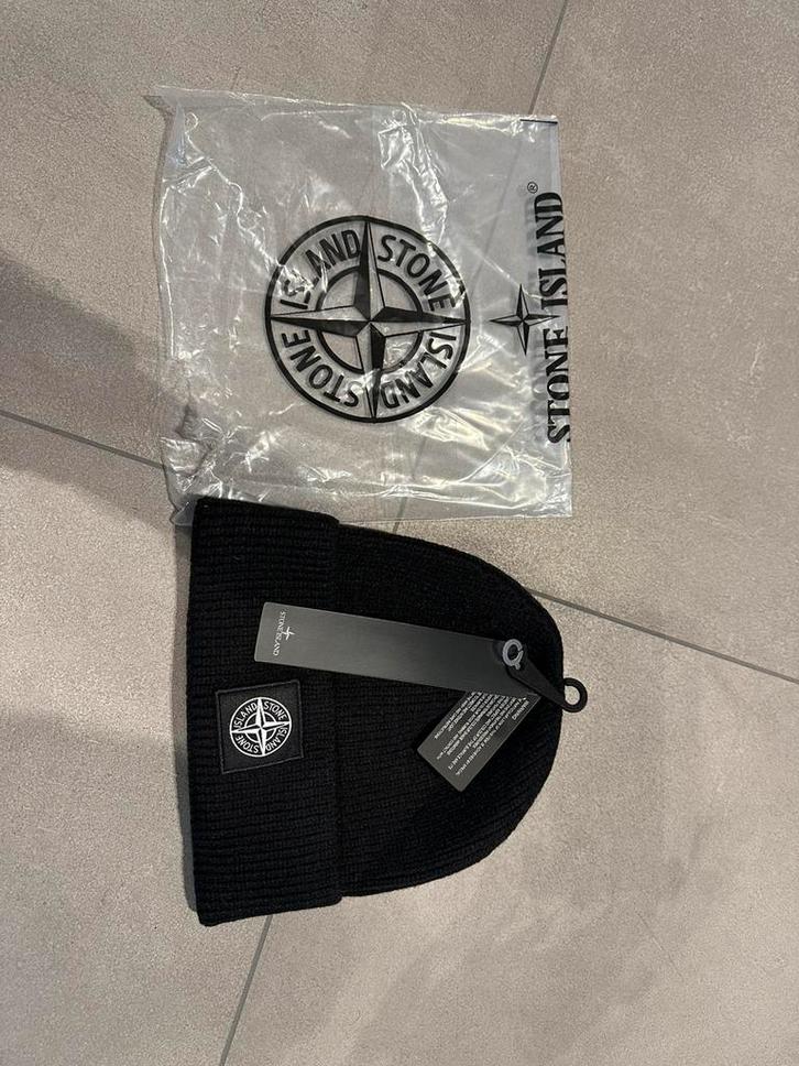 Stone musten- nieuw- 2e halve prijs- zwart, wit en beige, Kleding | Heren, Mutsen, Sjaals en Handschoenen, Nieuw, Muts, Overige maten