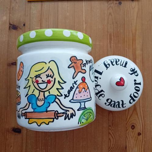 Vrolijke voorraadpot van Blond Amsterdam., Huis en Inrichting, Keuken | Servies, Gebruikt, Overige typen, Blond Amsterdam, Aardewerk