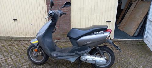 Yamaha neos, Fietsen en Brommers, Scooters | Yamaha, Gebruikt, Maximaal 45 km/u, Benzine, Ophalen of Verzenden