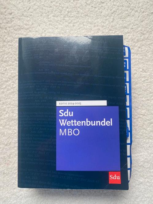 Nieuwe SDU Wettenbundel 2024/2025 – MBO 4 Juridisch Rechten, Boeken, Studieboeken en Cursussen, Zo goed als nieuw, MBO, Ophalen