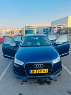 Audi A1 1.0 Tfsi 70KW Sportback 2015 Blauw, Auto's, Voorwielaandrijving, 95 pk, Blauw, 24 km/l