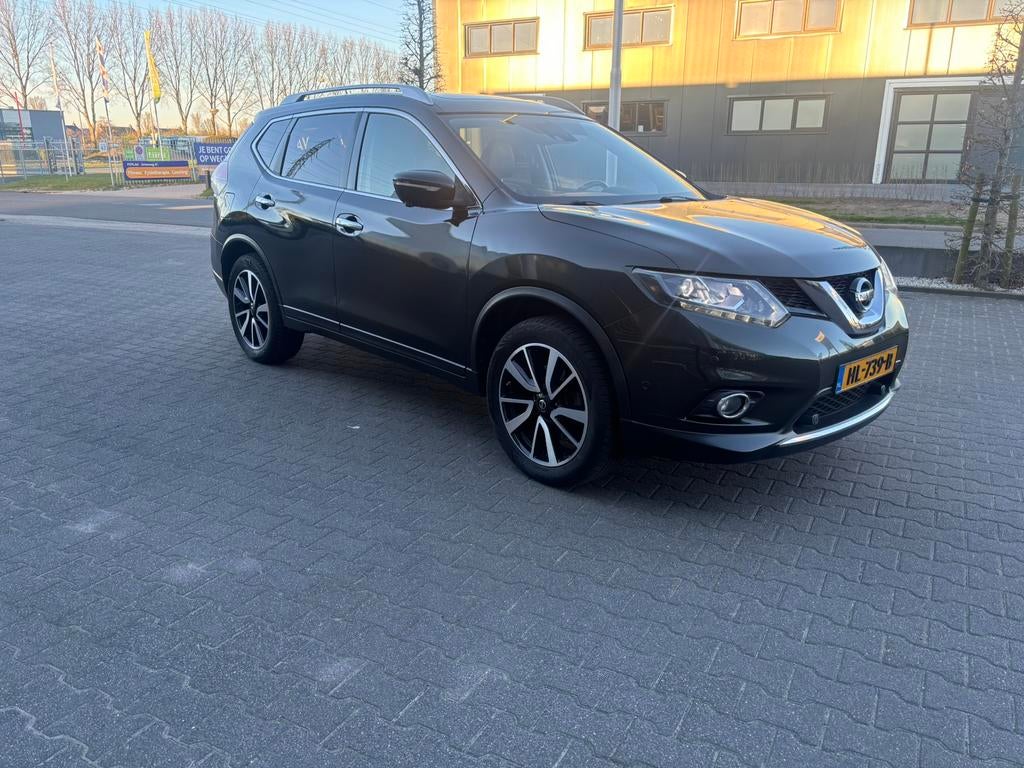 Nissan X-Trail 1.6DCI automaat 7p. 160pk full option pano, Auto's, Nissan, Zwart, 4 cilinders, 160 pk, 7 stoelen
