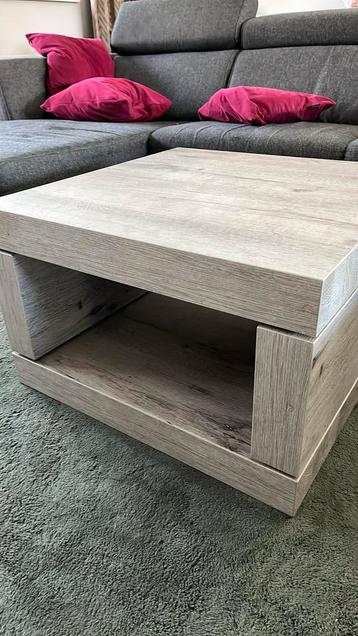 T.e.a.b. Salontafel 68 cm x 68 cm beschikbaar voor biedingen