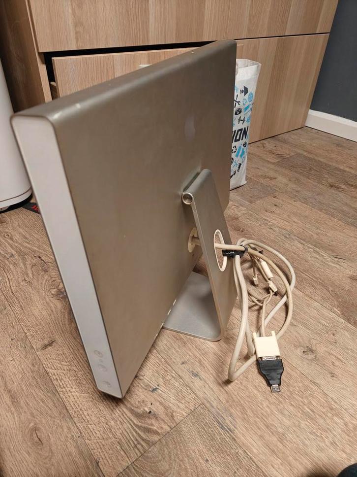 Apple Cinema HD Display 23 inch + Adapter, Computers en Software, Monitoren, Gebruikt, 60 Hz of minder, DVI, Overige typen, Overige resoluties