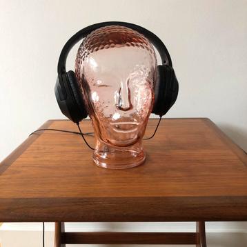 Vntage etalage/ mannequin/ koptelefoon/ pruik hoofd | ‘ 70 beschikbaar voor biedingen