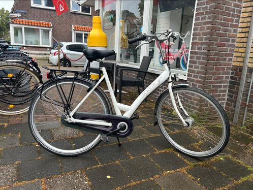 Sparta Marathon 28 inch 3 versnellingen, Fietsen en Brommers, Fietsen | Dames | Damesfietsen, Zo goed als nieuw, Gazelle, Versnellingen