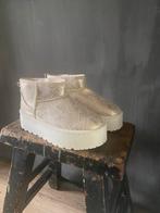 Goudkleurige vachtlaarzen mt 37| nieuw, Overige kleuren, Lage of Enkellaarzen, Nieuw, Ophalen of Verzenden