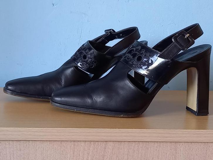 Zwarte leer pumps maat 37, Kleding | Dames, Schoenen, Gedragen, Zwart, Ophalen of Verzenden