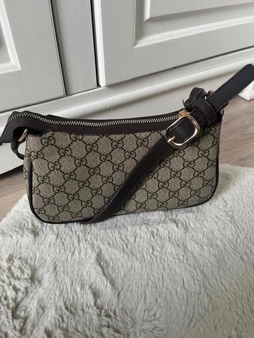 Gucci tas in nieuwstaat beschikbaar voor biedingen