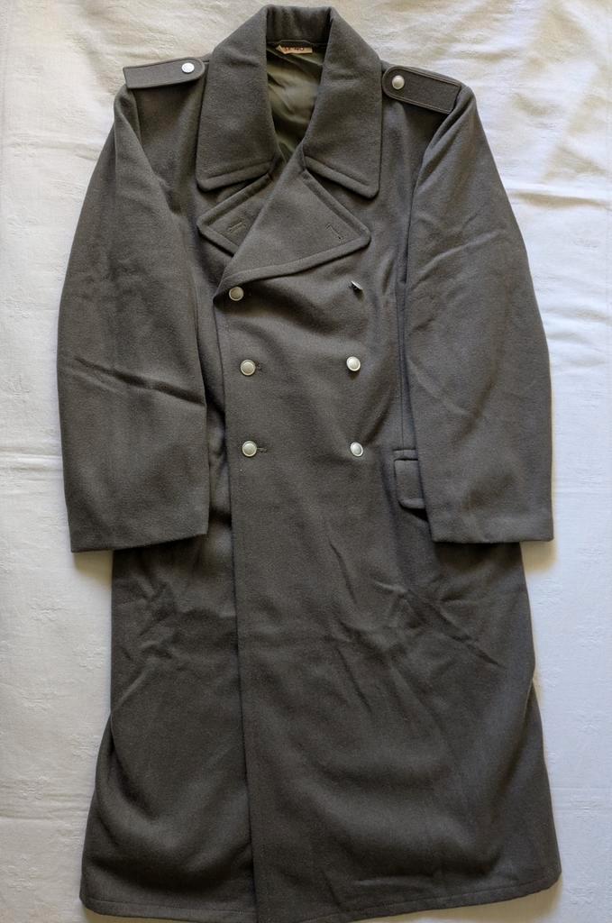 NVA DDR mantel uniform jas soldaat luchtafweer luchtmacht LV, Verzamelen, Militaria | Algemeen, Landmacht, Kleding of Schoenen