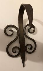 Smeedijzeren wandhanger, Antiek en Kunst, Ophalen of Verzenden