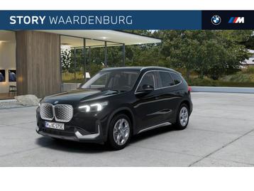 BMW iX1 eDrive20 Pure Edition / Adaptieve LED / Comfort Acce beschikbaar voor biedingen