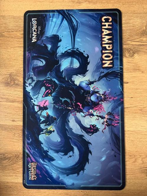 Ursula’s Return Championship Playmat, Hobby en Vrije tijd, Verzamelkaartspellen | Overige, Nieuw, Overige typen, Foil, Ophalen of Verzenden