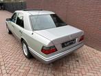 Mercedes-Benz E-klasse 200 W124 Zeer nette staat!, Auto's, Gebruikt, Zwart, 4 cilinders, Origineel Nederlands