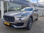 Maserati Levante 3.0 V6 S AWD GranLusso panoramadak / camera, 430 pk, Gebruikt, 2084 kg, Leder