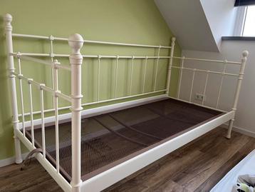 Ikea Tromsnes bed 90*200 beschikbaar voor biedingen