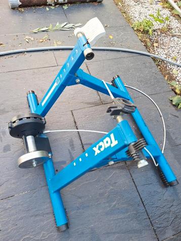 Tacx Fietstrainer beschikbaar voor biedingen