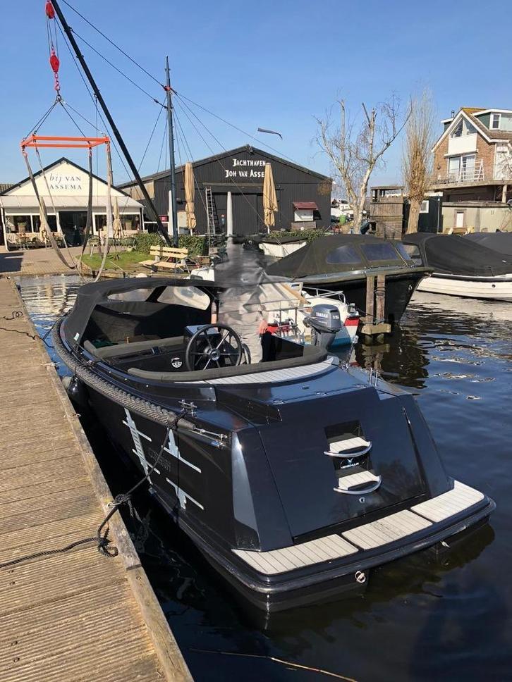 Mooie Corsiva 590 tender te koop, Hobby en Vrije tijd, Overige Hobby en Vrije tijd, Gebruikt, Ophalen