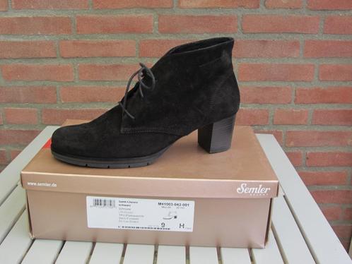 SEMLER enkel veterlaarsjes zwart suede, Kleding | Dames, Schoenen, Nieuw, Lage of Enkellaarzen, Zwart, Ophalen of Verzenden