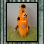 Nieuwe zelfgehaakte knuffel. Leuke gnoom, dwerg. Bijenkorf., Ophalen of Verzenden, Zo goed als nieuw, Overige typen