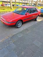 Mazda 323F rood 1994 kenteken HX-LB-52, Voorwielaandrijving, 4 cilinders, Handgeschakeld, Particulier