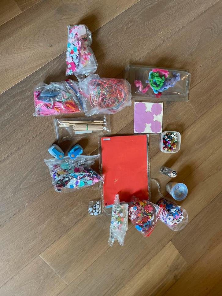 Creatief Knutselspullen, Hobby en Vrije tijd, Knutselen, Gebruikt, Materiaal, Ophalen