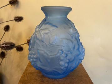 Mooi Blauwe Vaas art deco 1930 Etaleune Frans beschikbaar voor biedingen