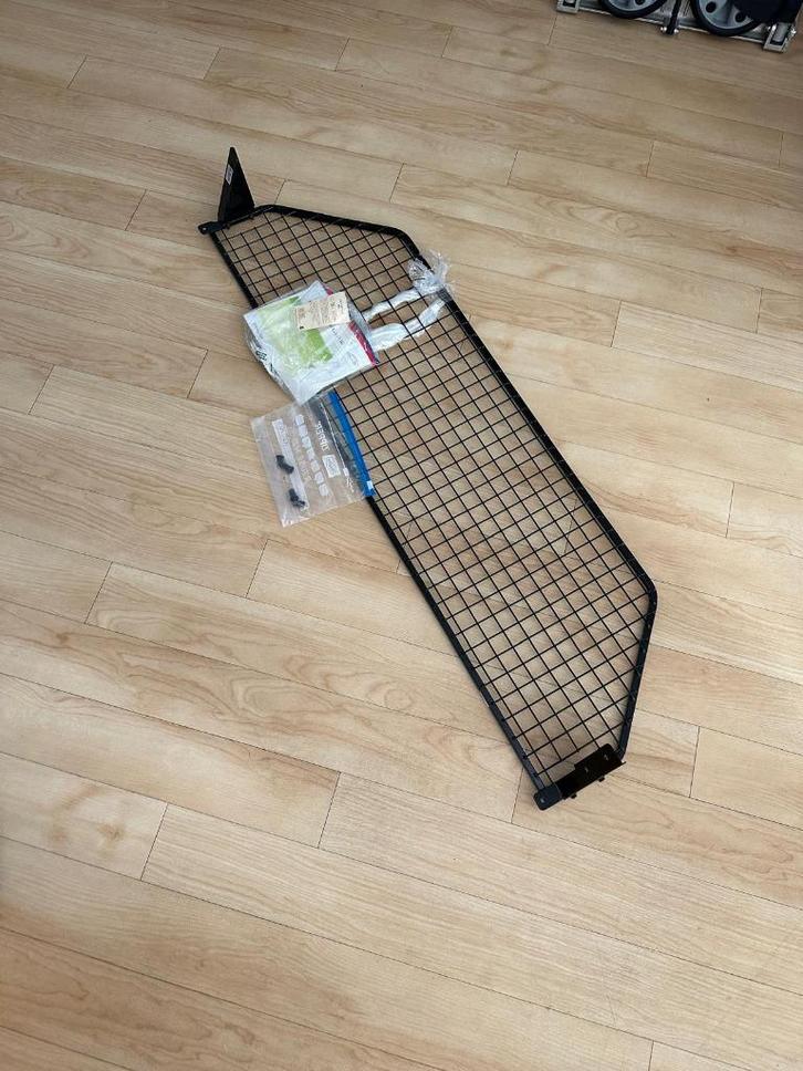 Hondenrek voor Renault Megane Estate III metaal, Auto diversen, Hondenrekken, Gebruikt, Ophalen